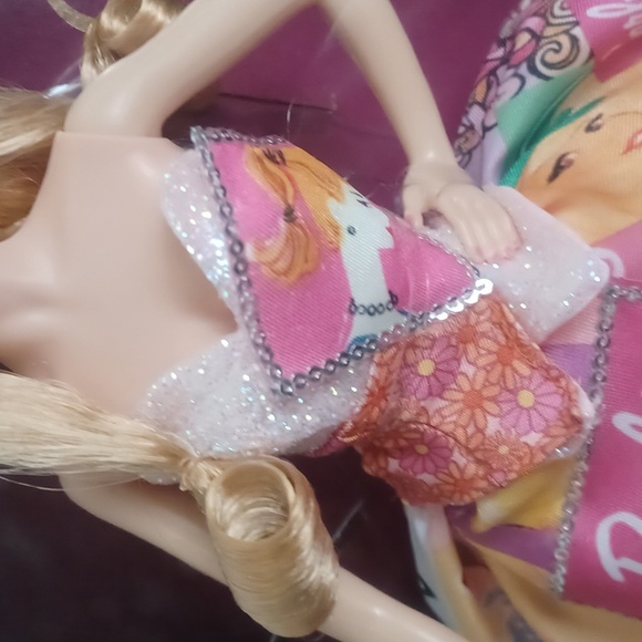 2008 Barbie Generation of Dreams 50 Doll  Colorful Statement Gown Mattel #R7232 - Picture 4 of 14